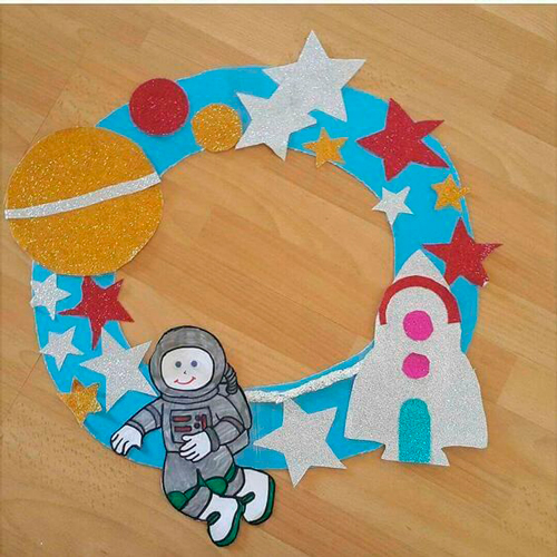 поделки ко дню космонавтики для детского сада из бумаги 4
