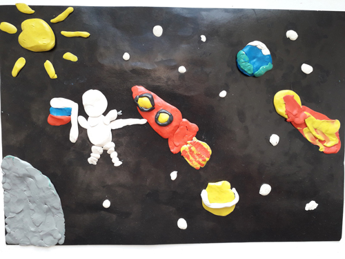 Поделки в детский сад на День космонавтики 10