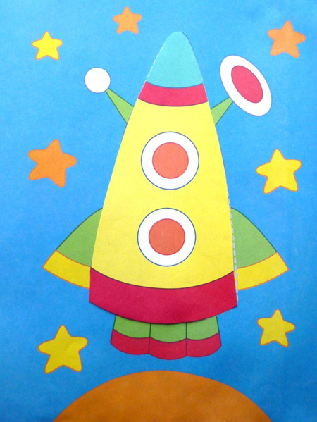 Поделки в детский сад на День космонавтики 3